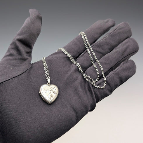 Vintage Sterling Silver Heart Locket Pendant with Necklace